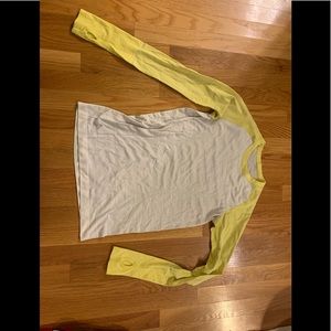 Lululemon Swiftly Tech Running top